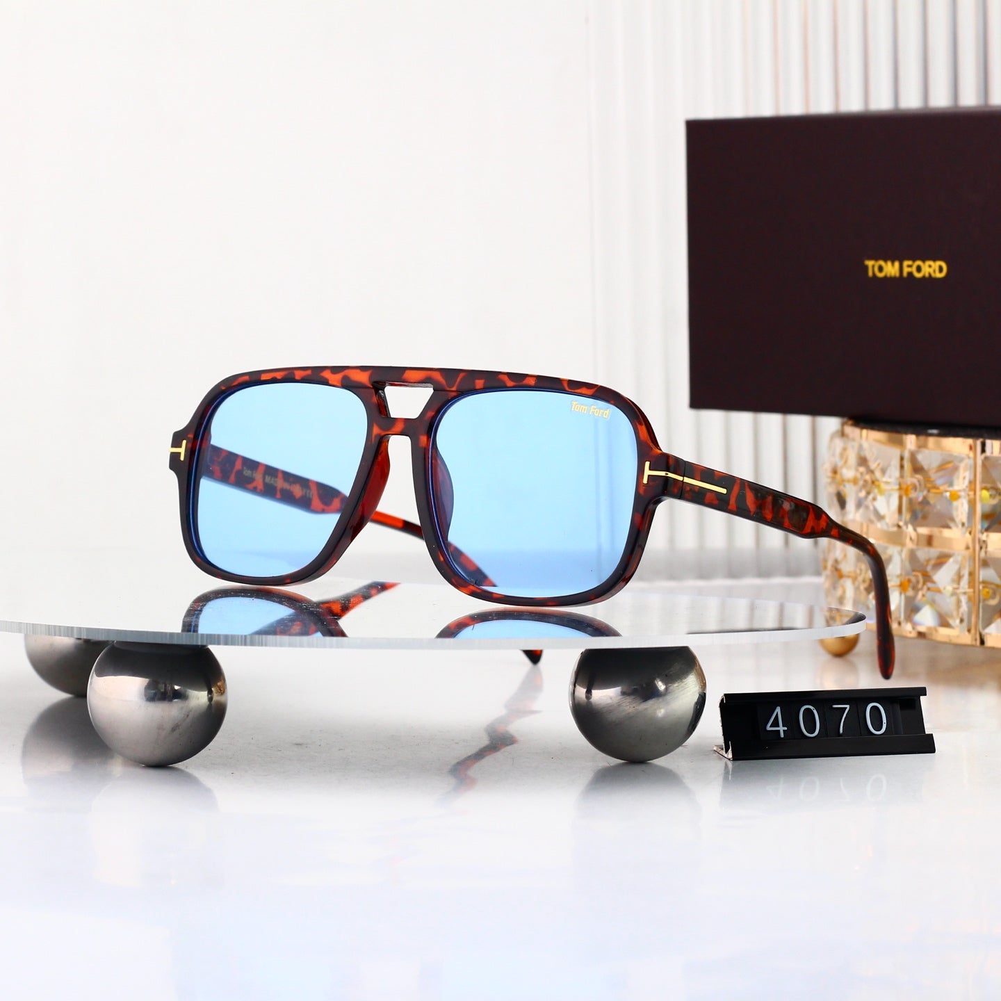 Fashion hot 19 color sunglasses 4070