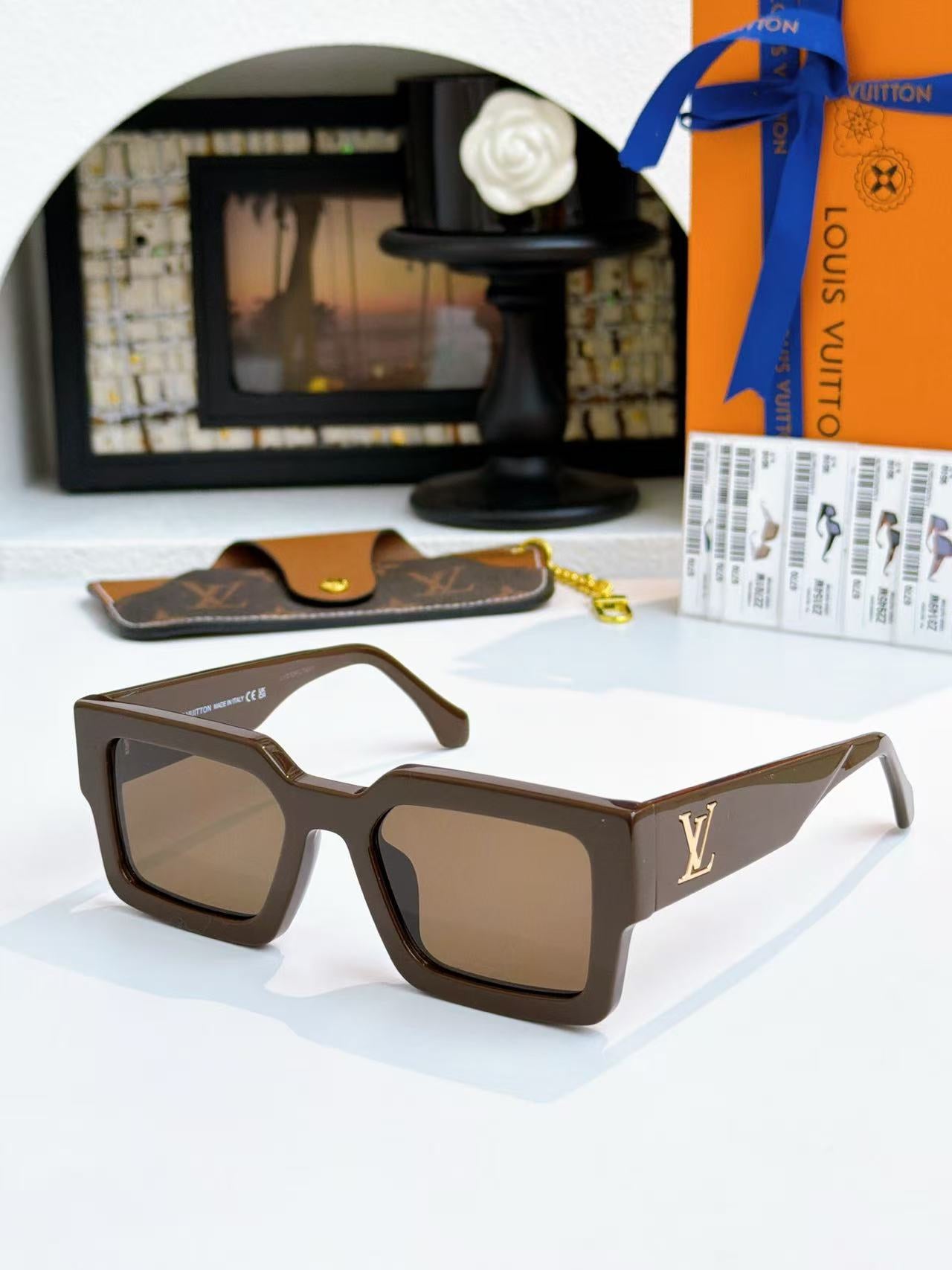 7 colors New hot HD lenses Full Frame  design sunglasses(1:1) P210