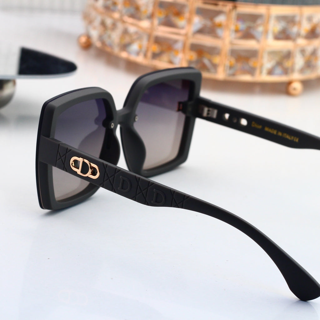4 colors New hot HD lenses Full frame design sunglasses 4033
