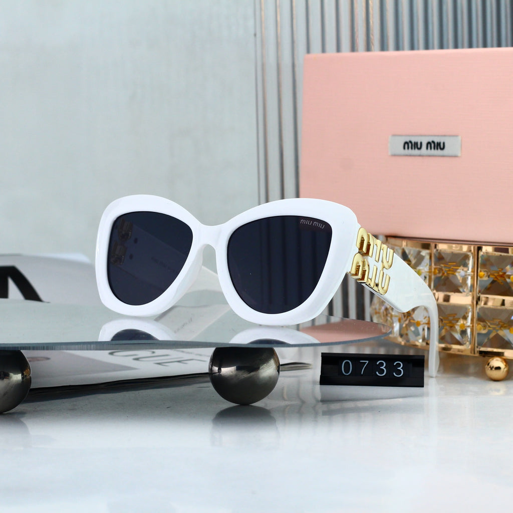 Fashion hot 7 color sunglasses 0733
