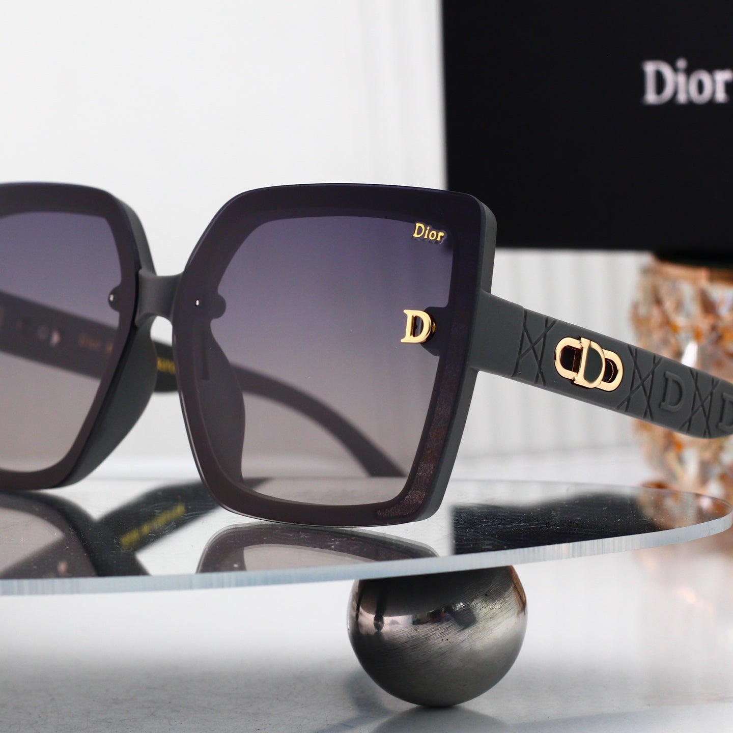 4 colors New hot HD lenses Full frame design sunglasses 4033