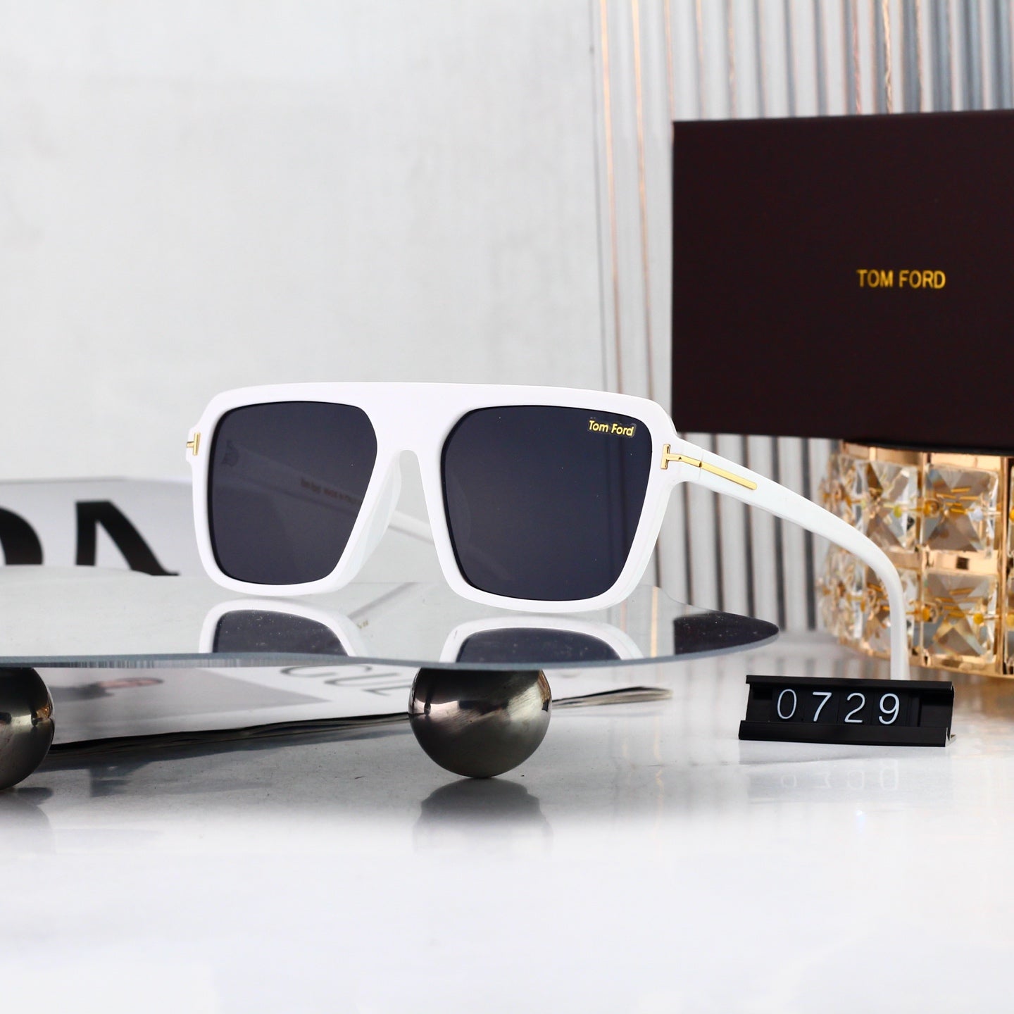 Fashion hot 9 color sunglasses 0729