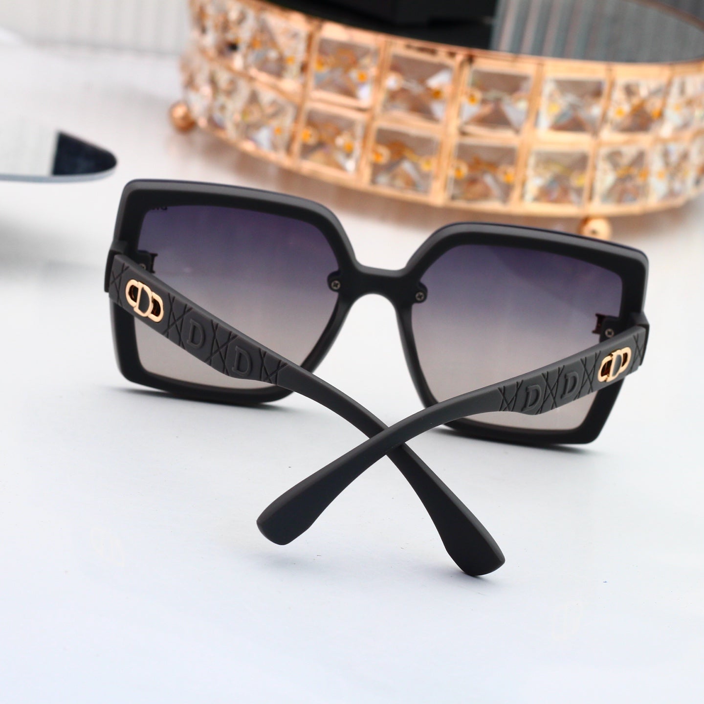 4 colors New hot HD lenses Full frame design sunglasses 4033