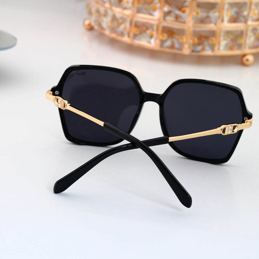 4 colors New hot HD lenses Full frame design sunglasses 3590