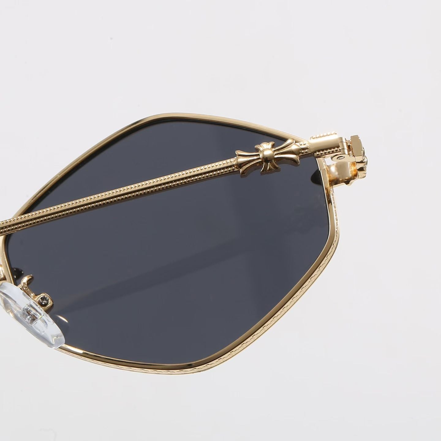 Fashion 4 Color Sunglasses ZY0330