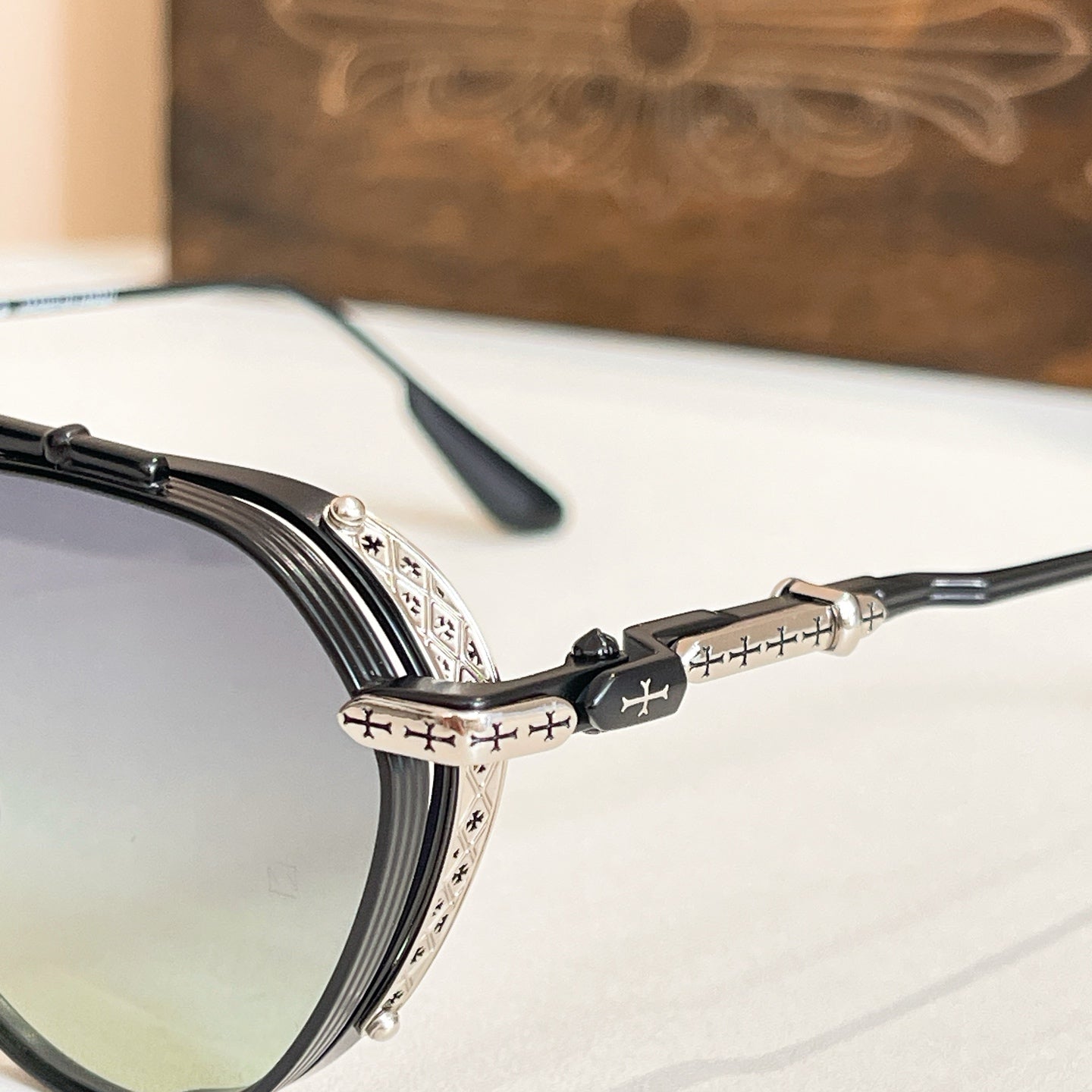 New hot HD lenses Full frame design 8 colors sunglasses