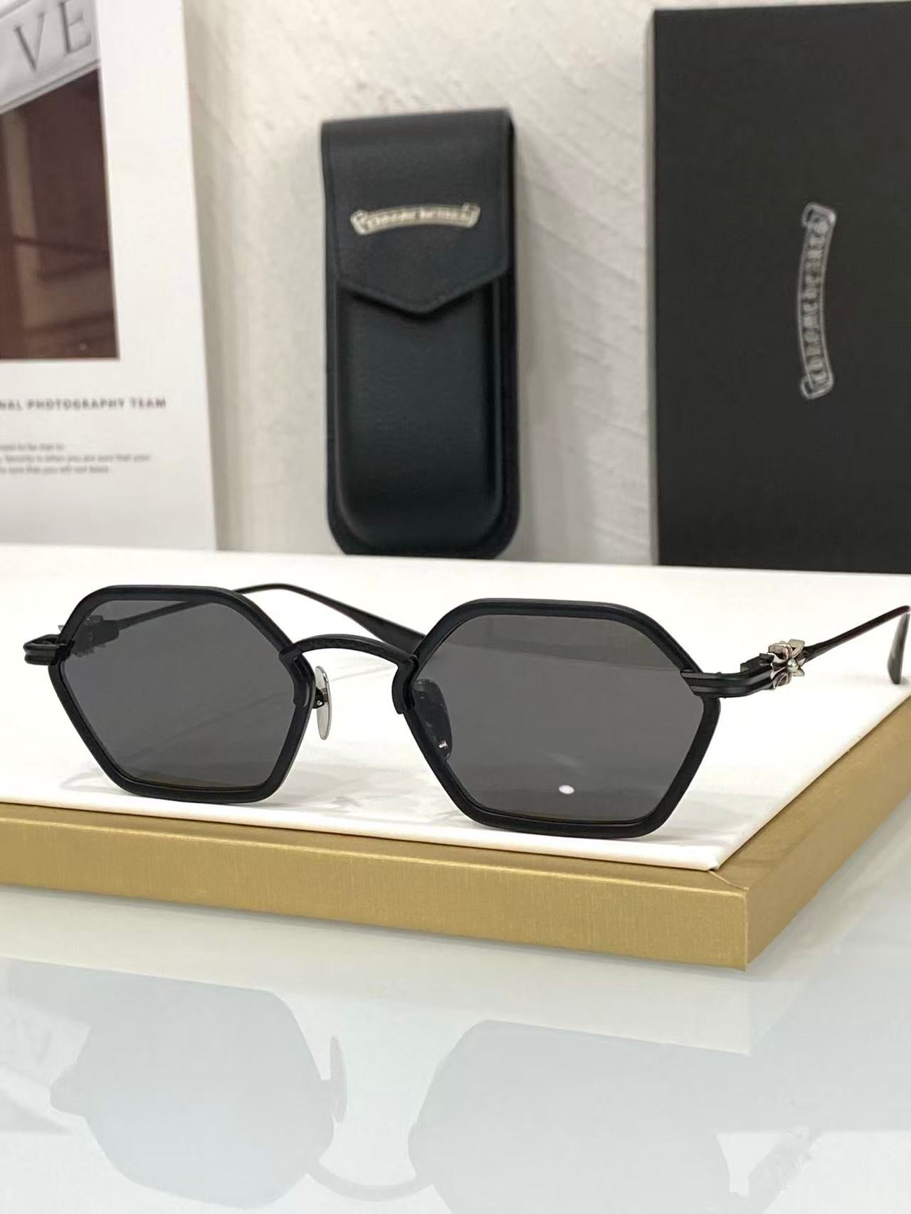 Fashion Hot 14 Style Sunglasses DATASS