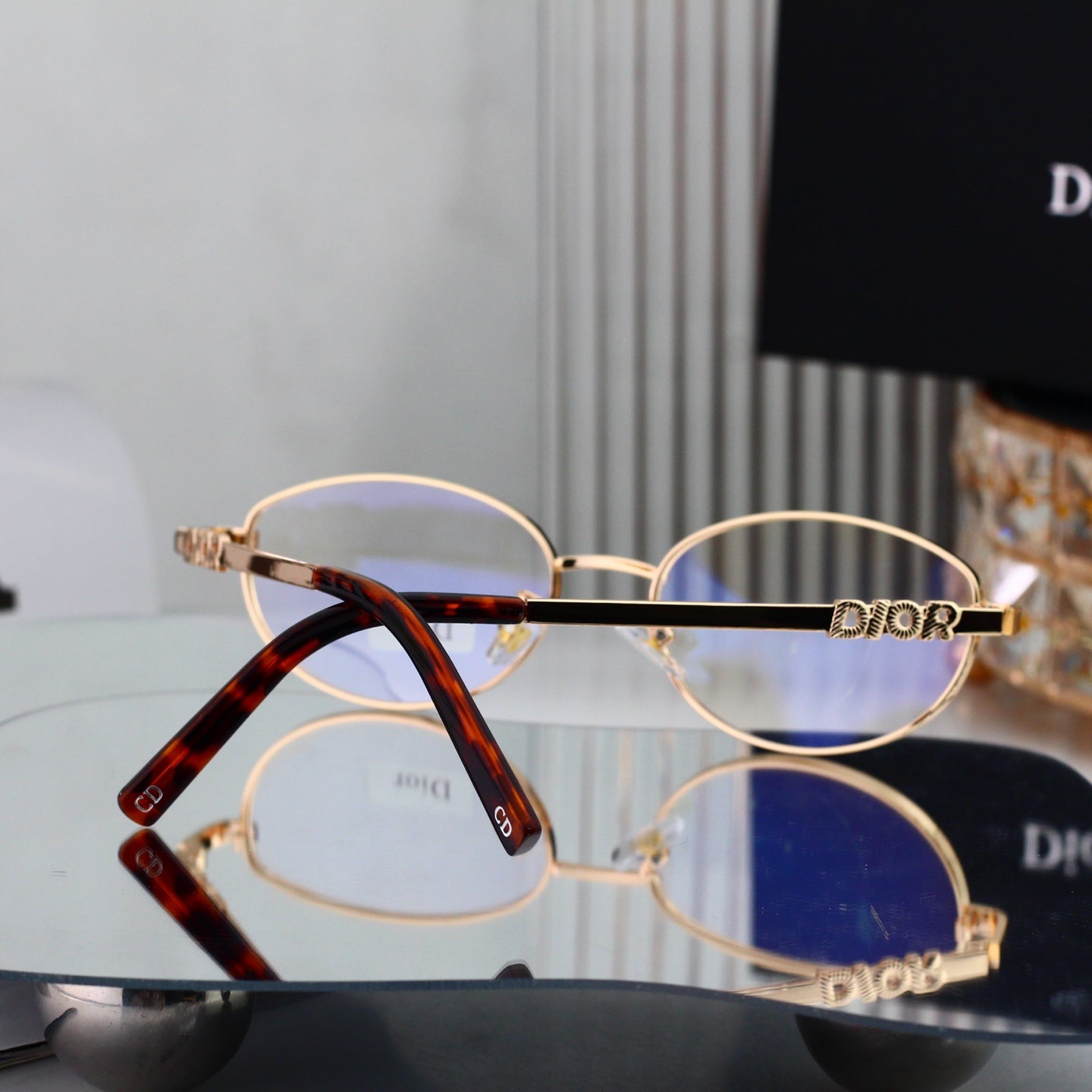 5 colours High-definition lens metal full-frame sunglasses 9584