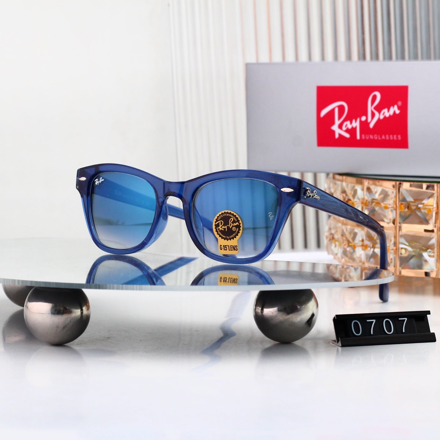 Fashion hot 8 color sunglasses 0707
