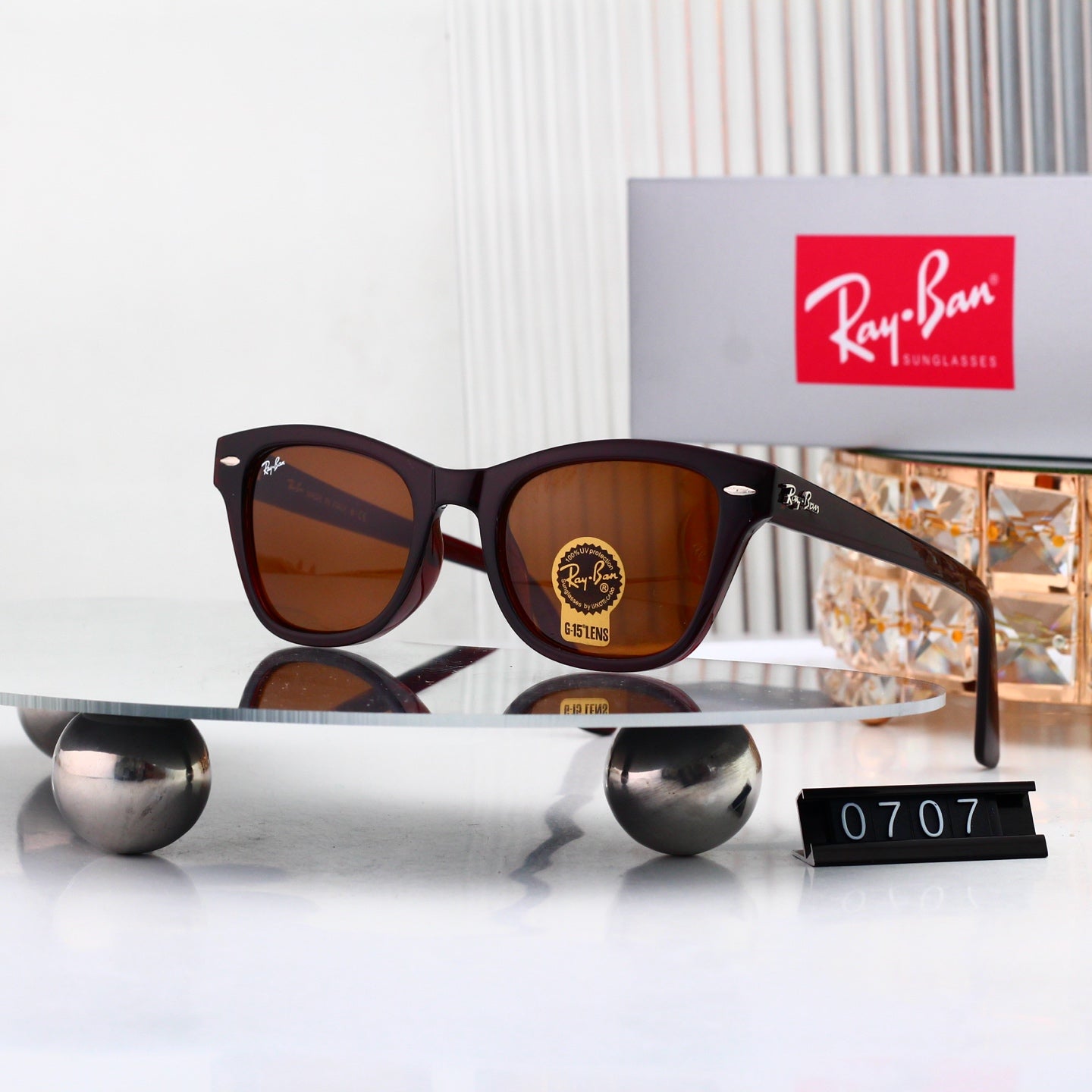 Fashion hot 8 color sunglasses 0707