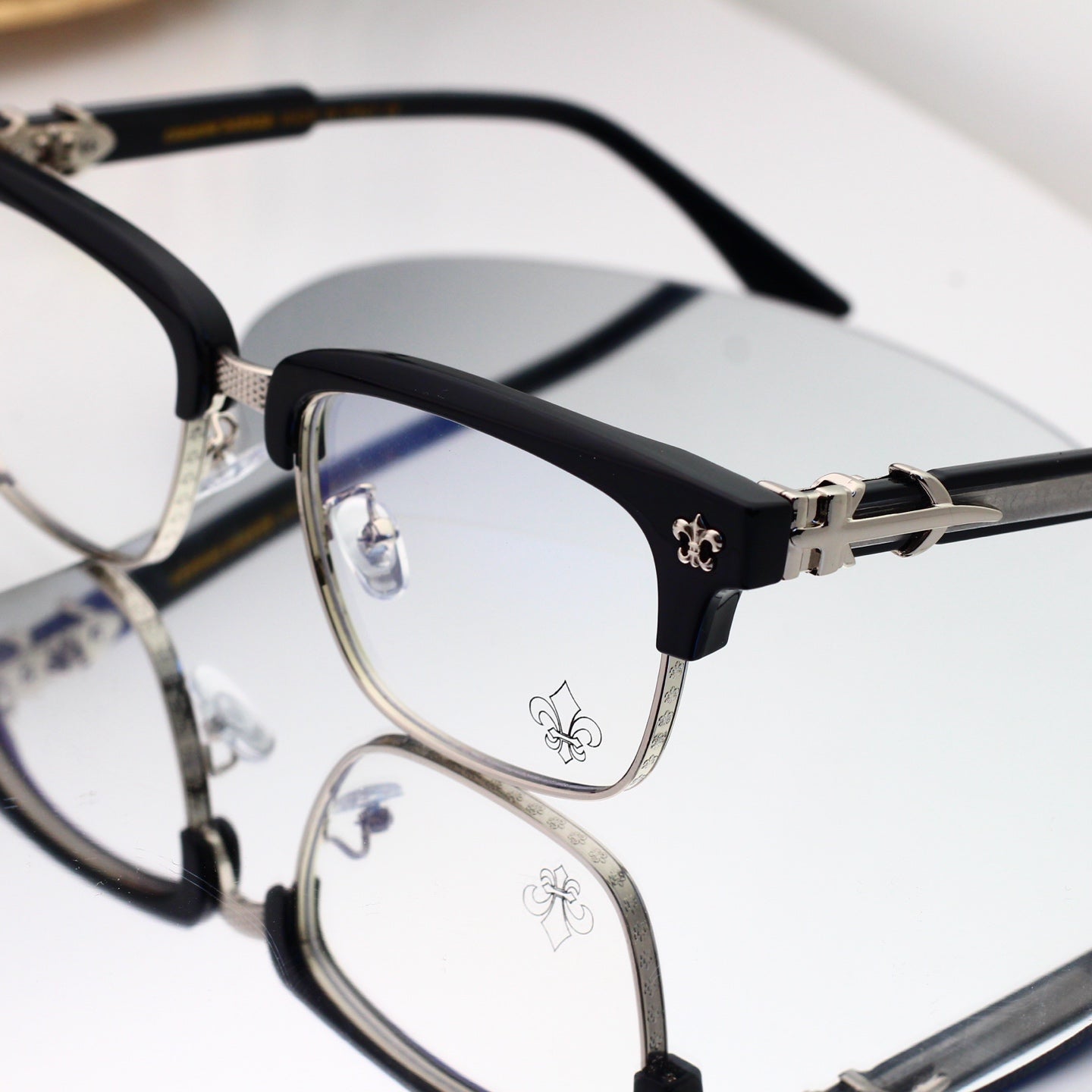 Fashion Hot 6 Color Sunglasses 9011