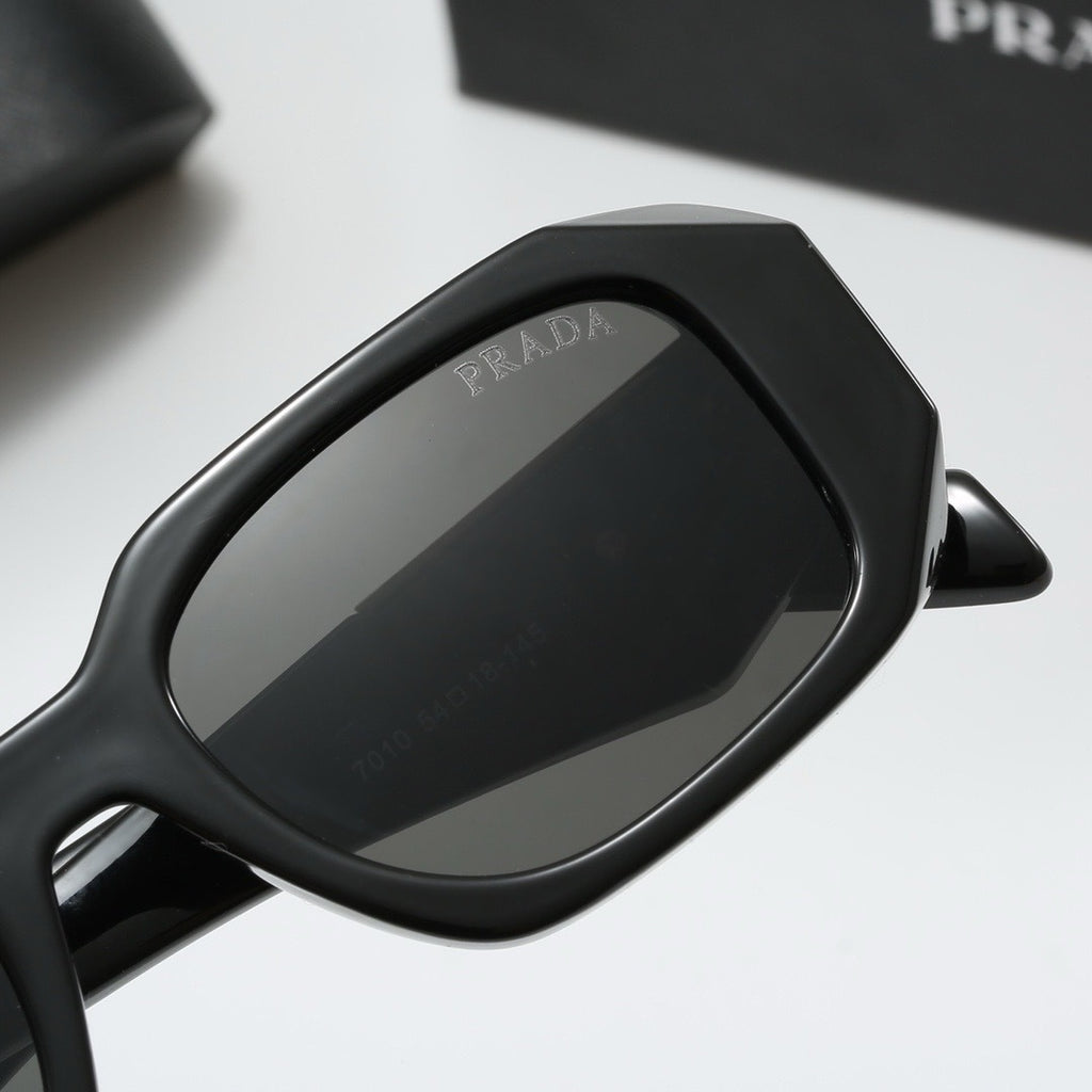 Fashion hot 4 color sunglasses 3923