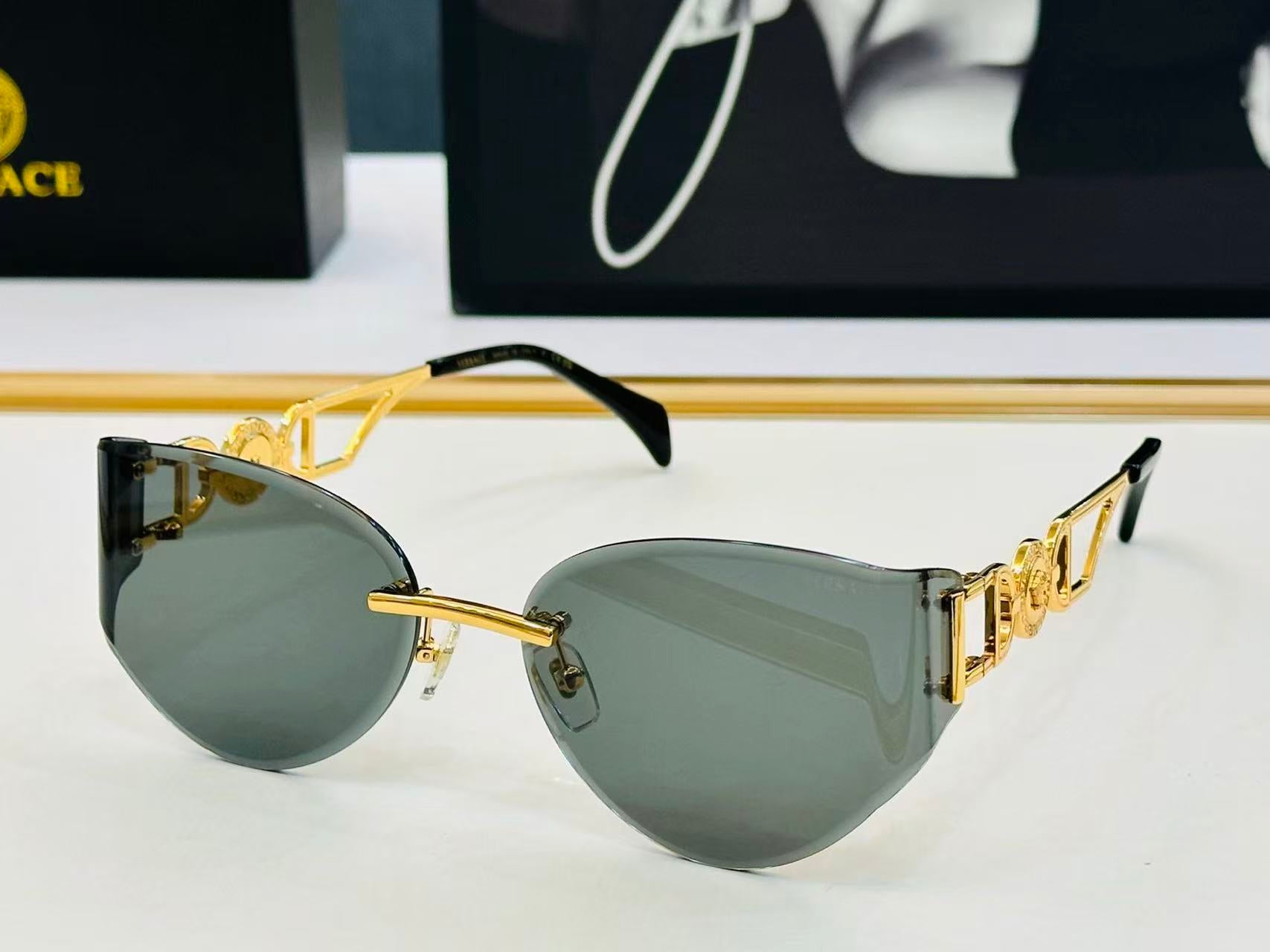 6 Colors High Quality Frameless Sunglasses 6829