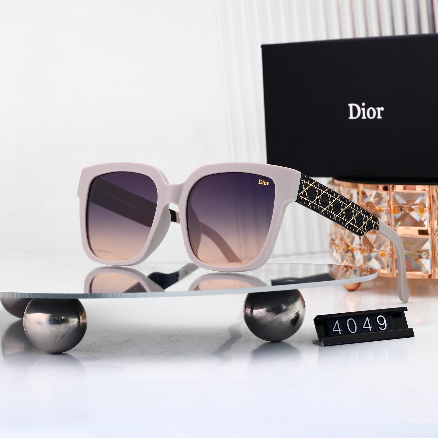 4 colors New hot HD lenses Full frame design sunglasses 4049
