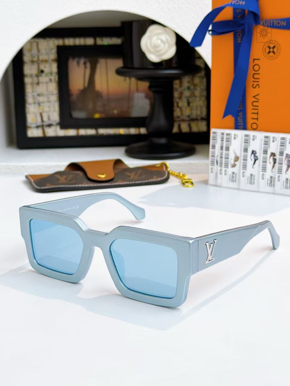7 colors New hot HD lenses Full Frame  design sunglasses(1:1) P210