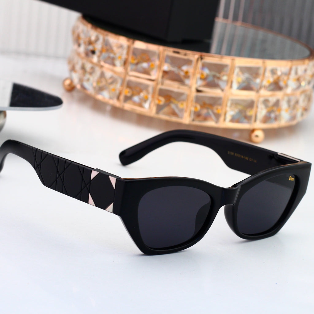5 colors New hot HD lenses Full frame design sunglasses 6157