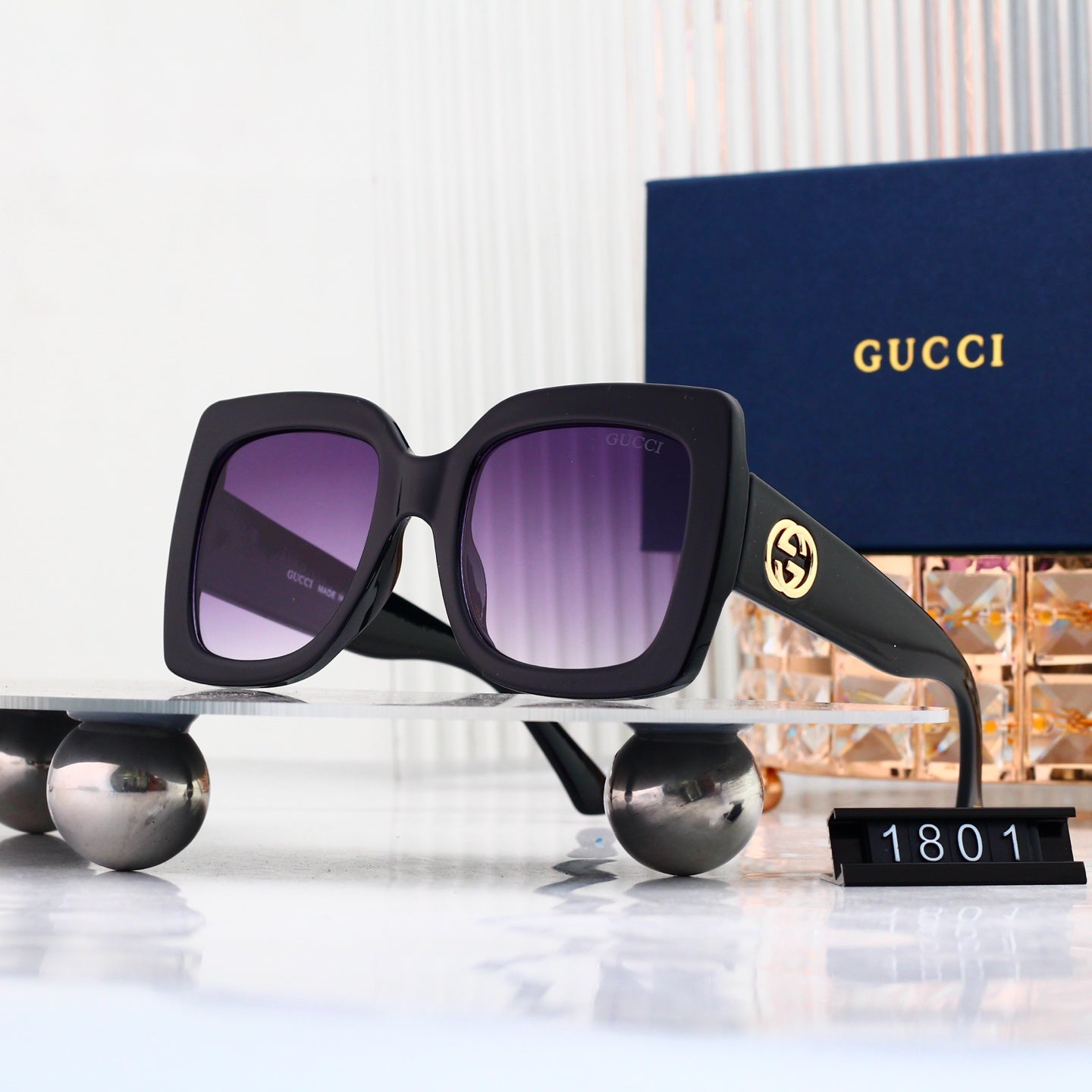 Fashion hot sunglasses 1801