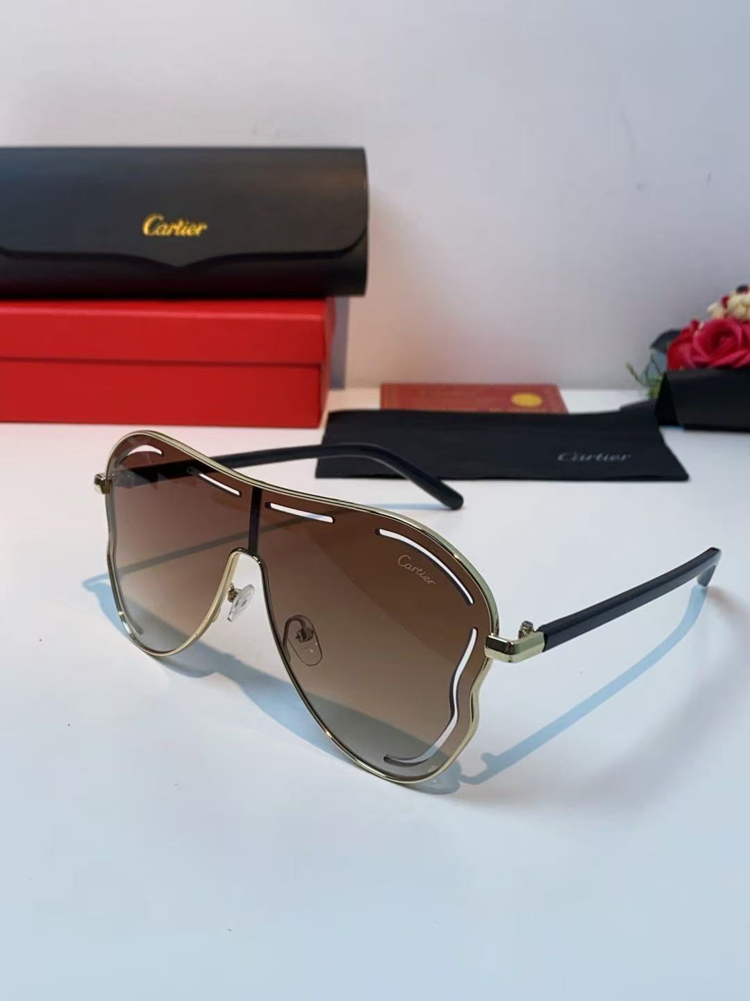 Fashion hot 4 color sunglasses Y2K