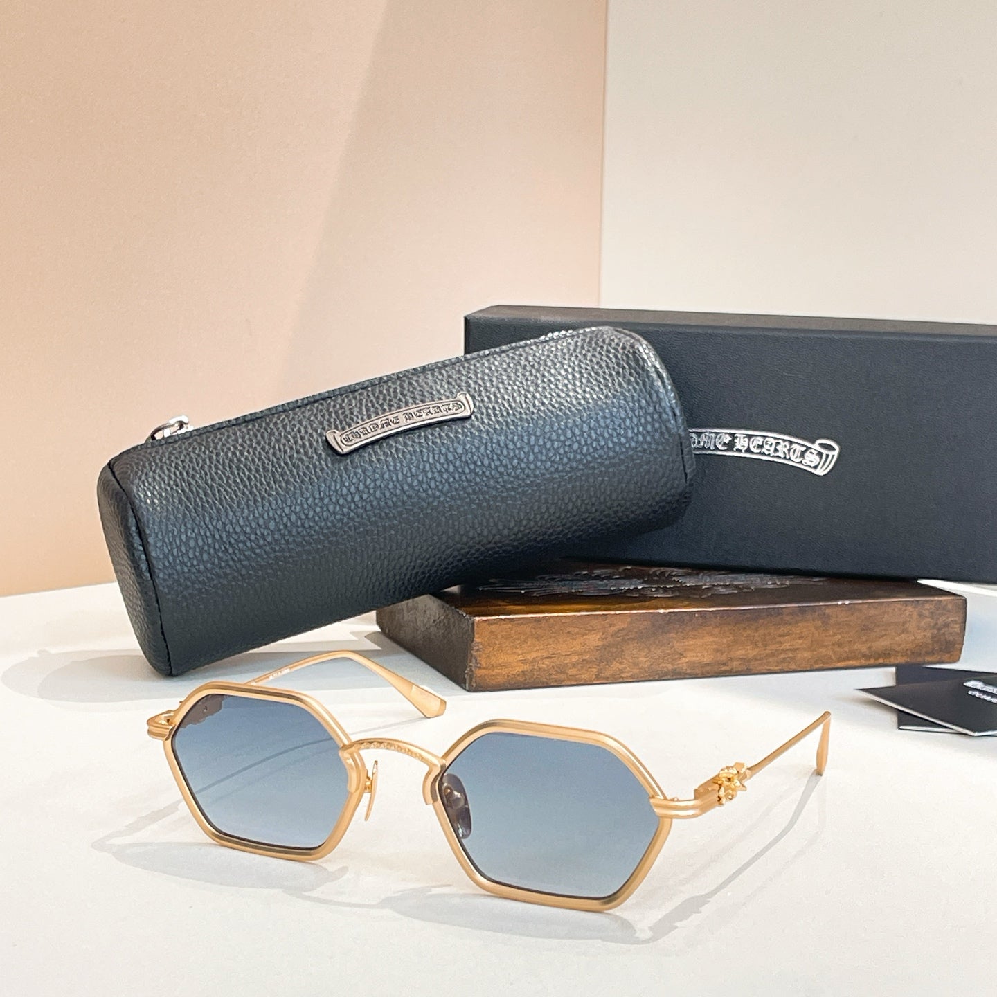 Fashion Hot 14 Style Sunglasses DATASS