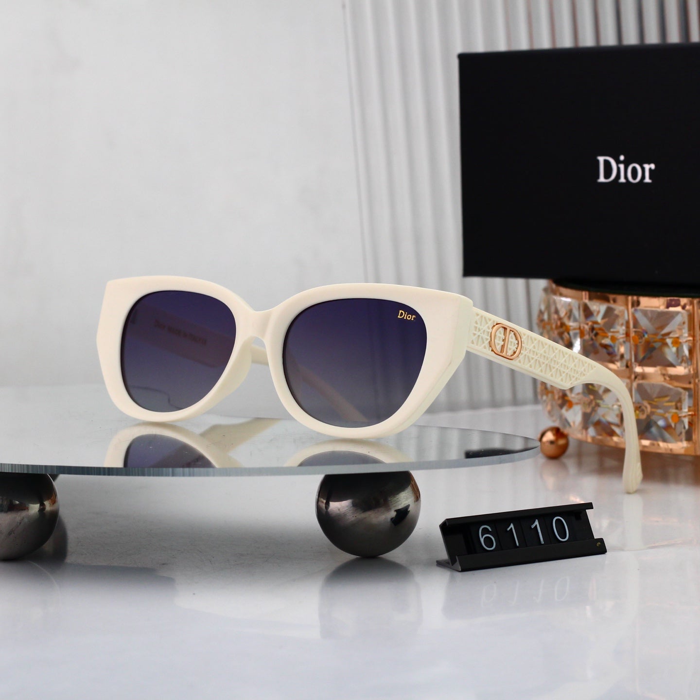 5 colors New hot HD lenses Full frame design sunglasses 6110