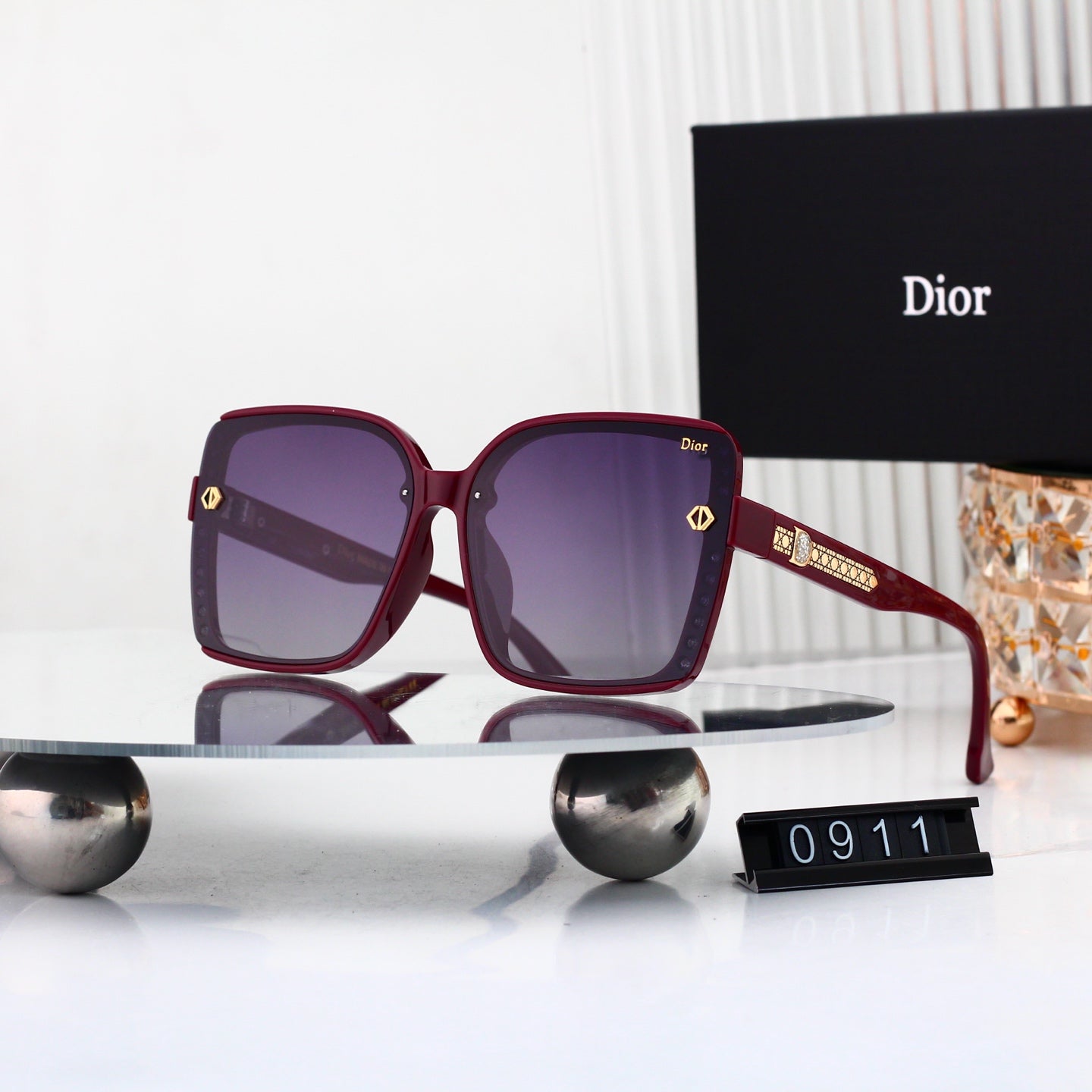 4 colors New hot HD lenses Full frame design sunglasses 0911
