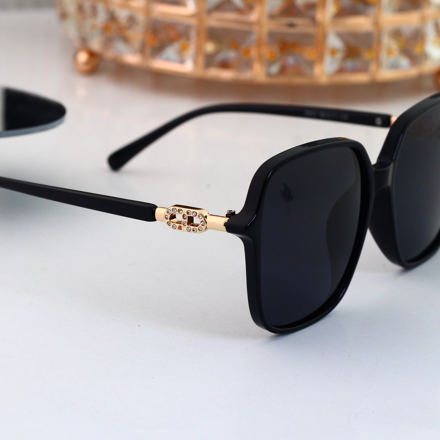 5 colors New hot HD lenses Full frame design sunglasses 3553