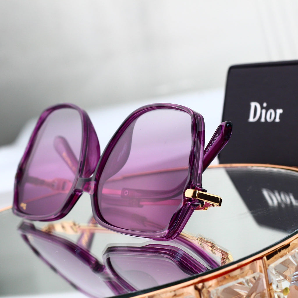 4 colors New hot HD lenses Full frame design sunglasses 3590