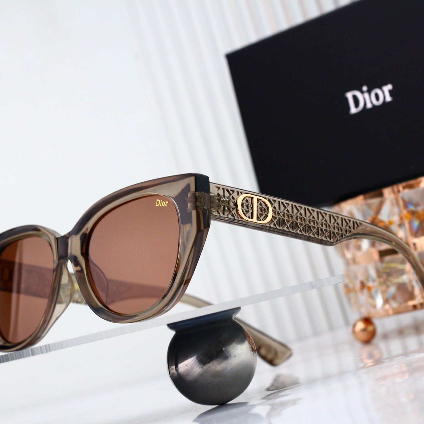5 colors New hot HD lenses Full frame design sunglasses 6110