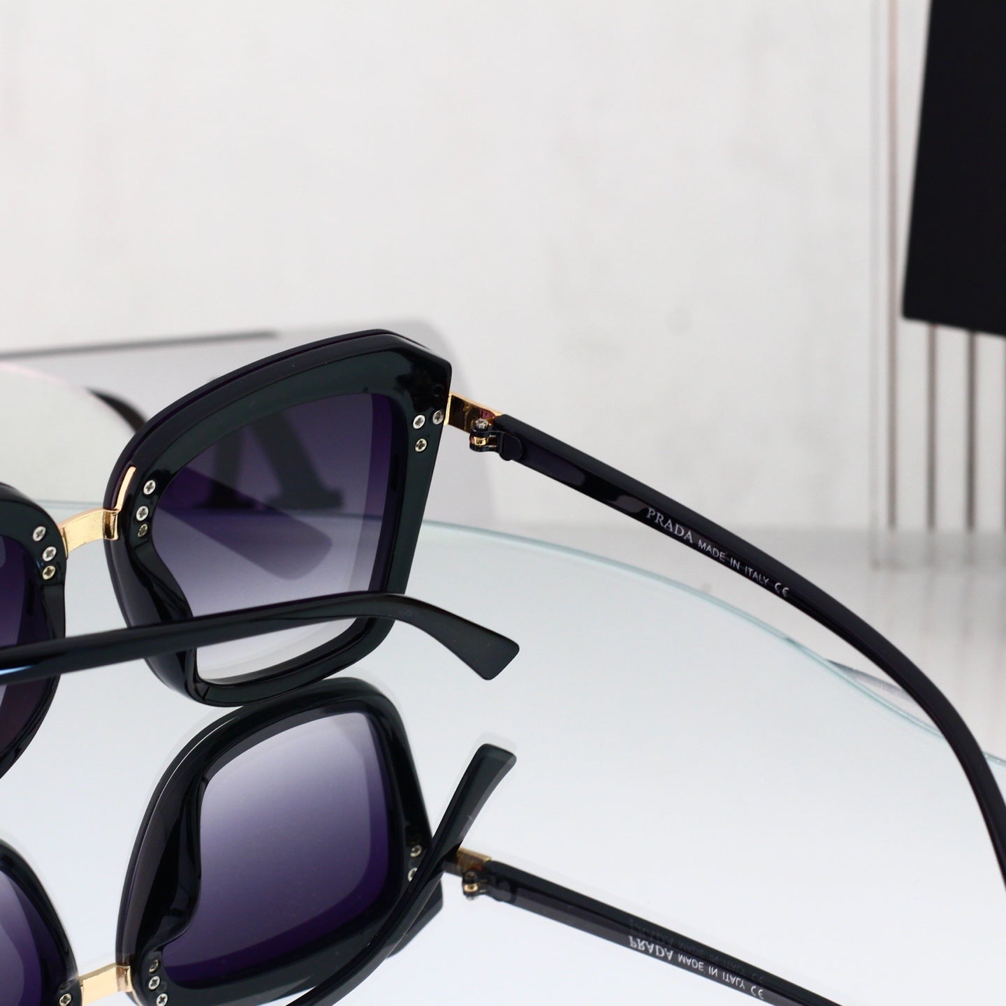 Fashion hot 6 color sunglasses 0335
