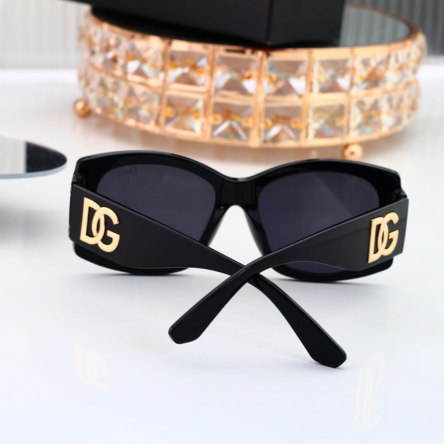 Fashion hot 7 color sunglasses 0704