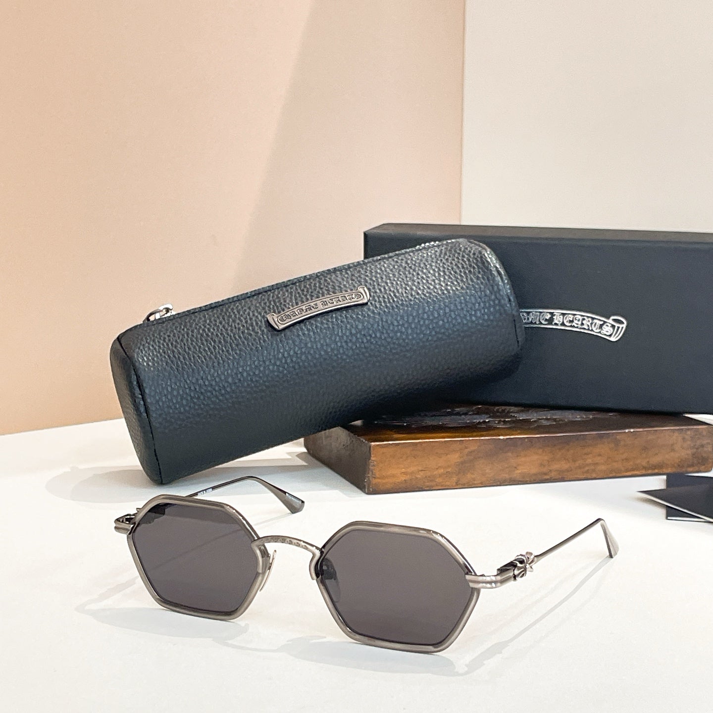 Fashion Hot 14 Style Sunglasses DATASS