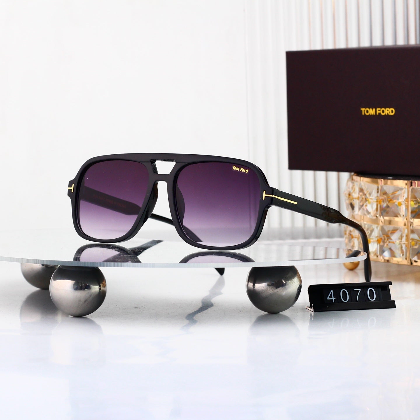 Fashion hot 19 color sunglasses 4070