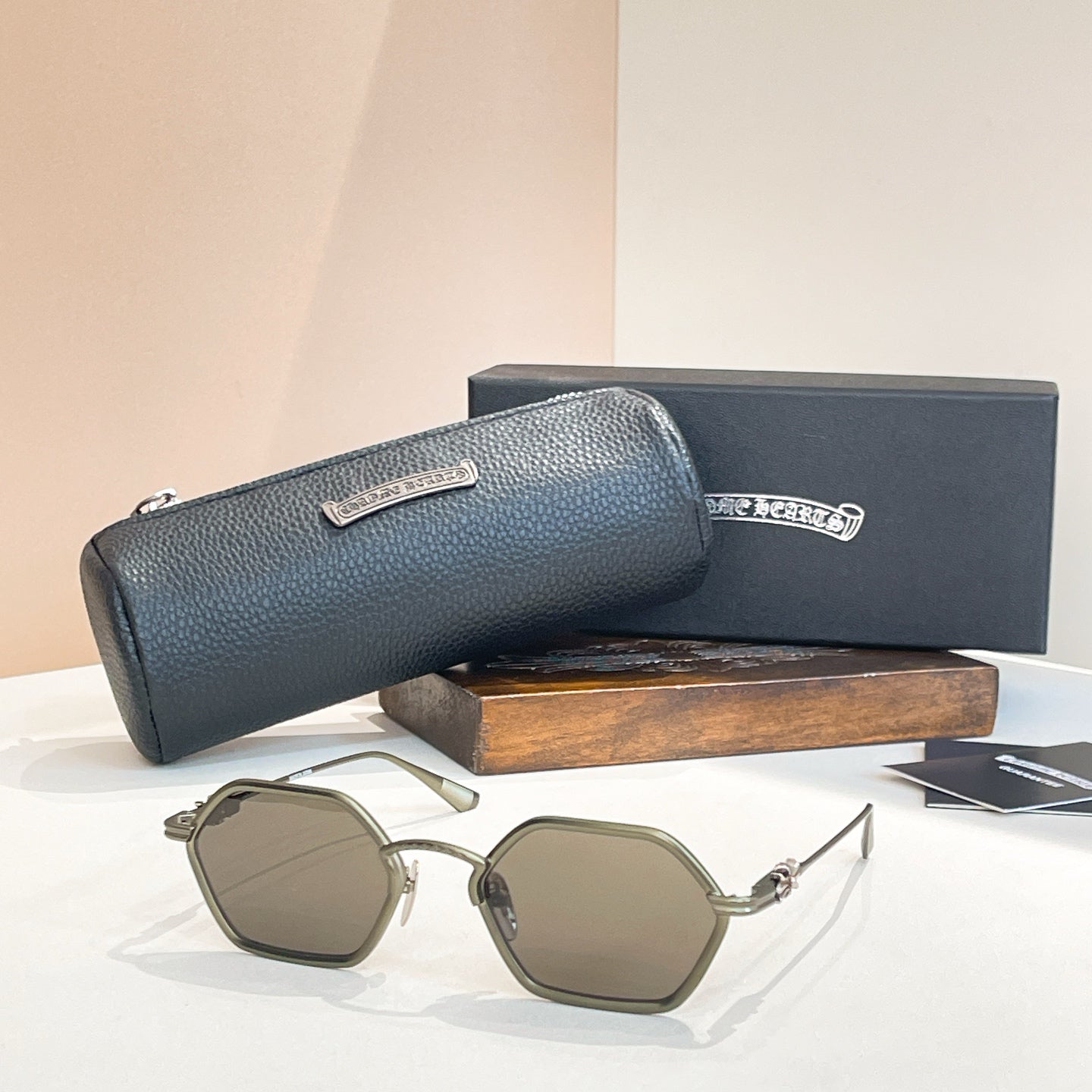 Fashion Hot 14 Style Sunglasses DATASS