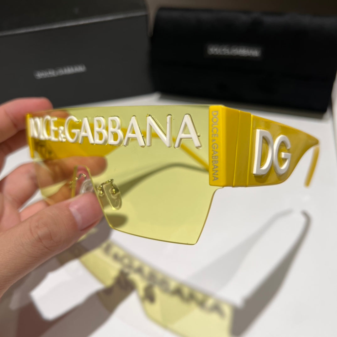 Fashion hot 8 color sunglasses 8834