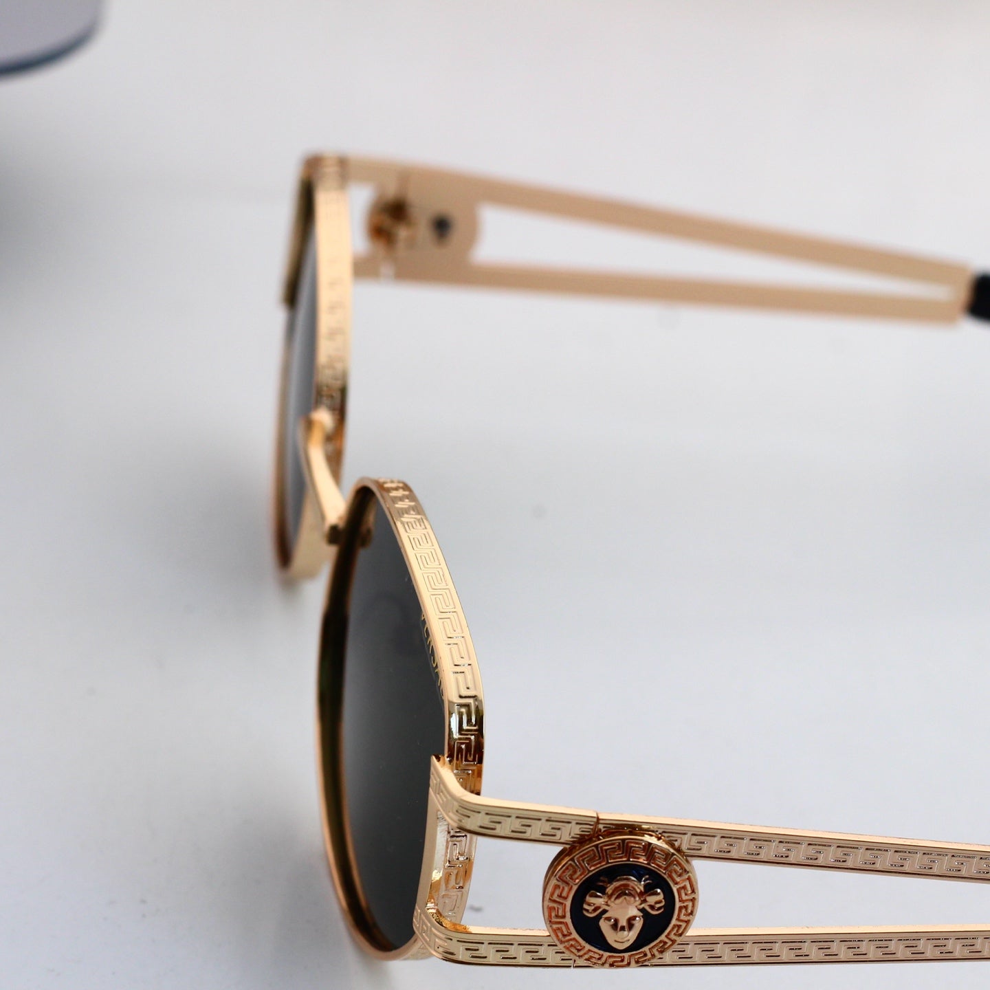 7 colors New hot HD lenses Full frame Sunglasses 08142