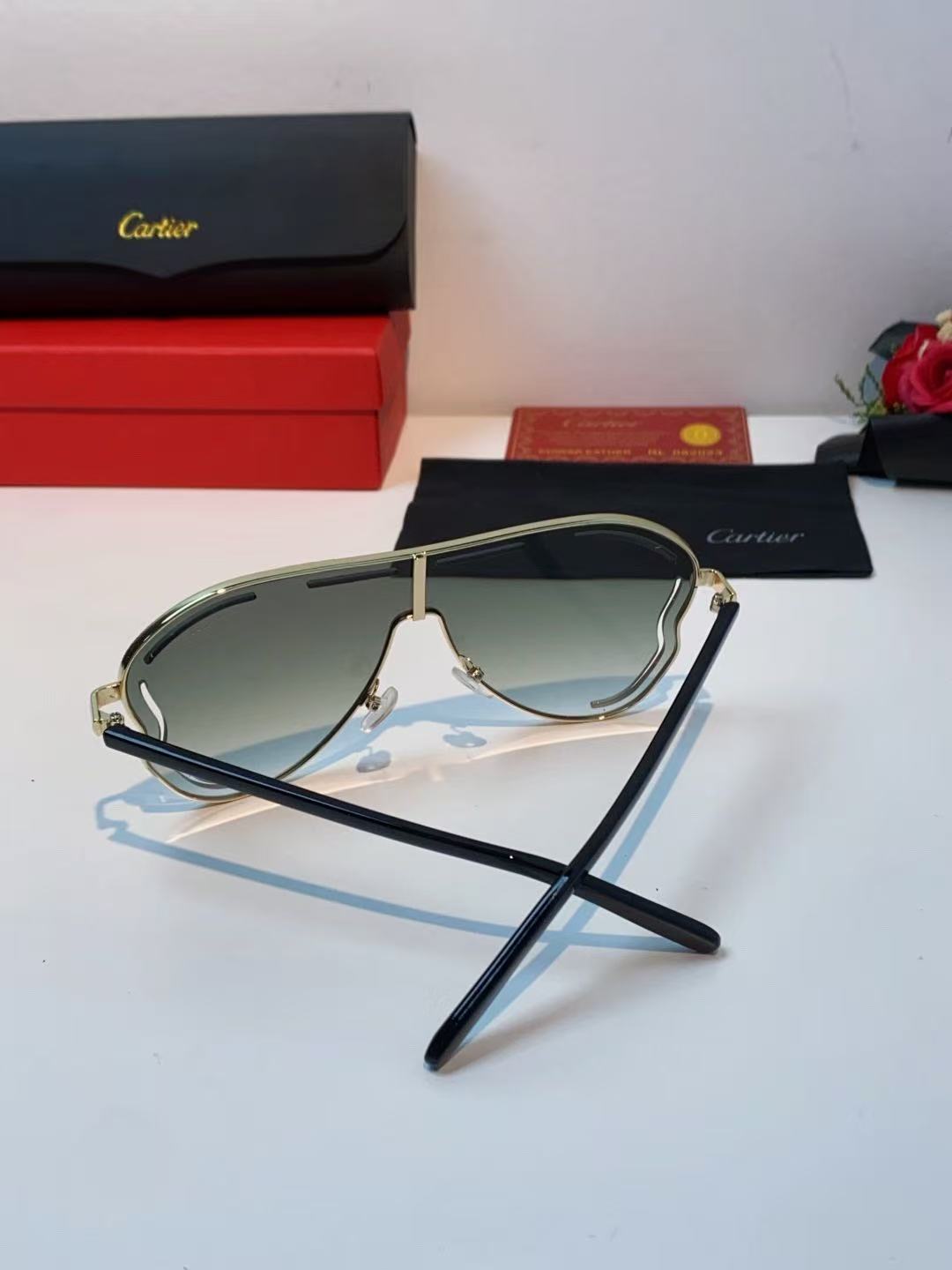 Fashion hot 4 color sunglasses Y2K