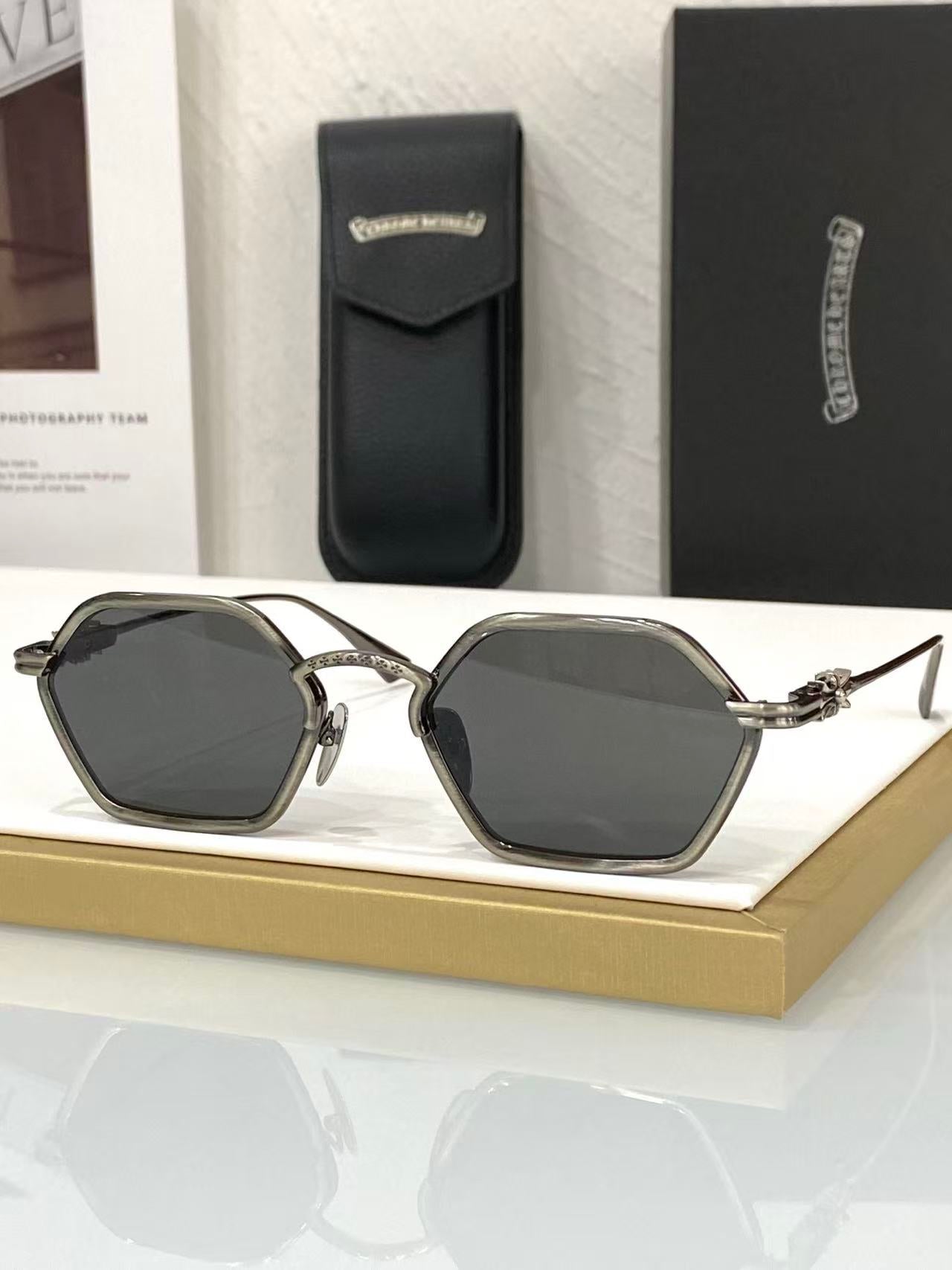 Fashion Hot 14 Style Sunglasses DATASS