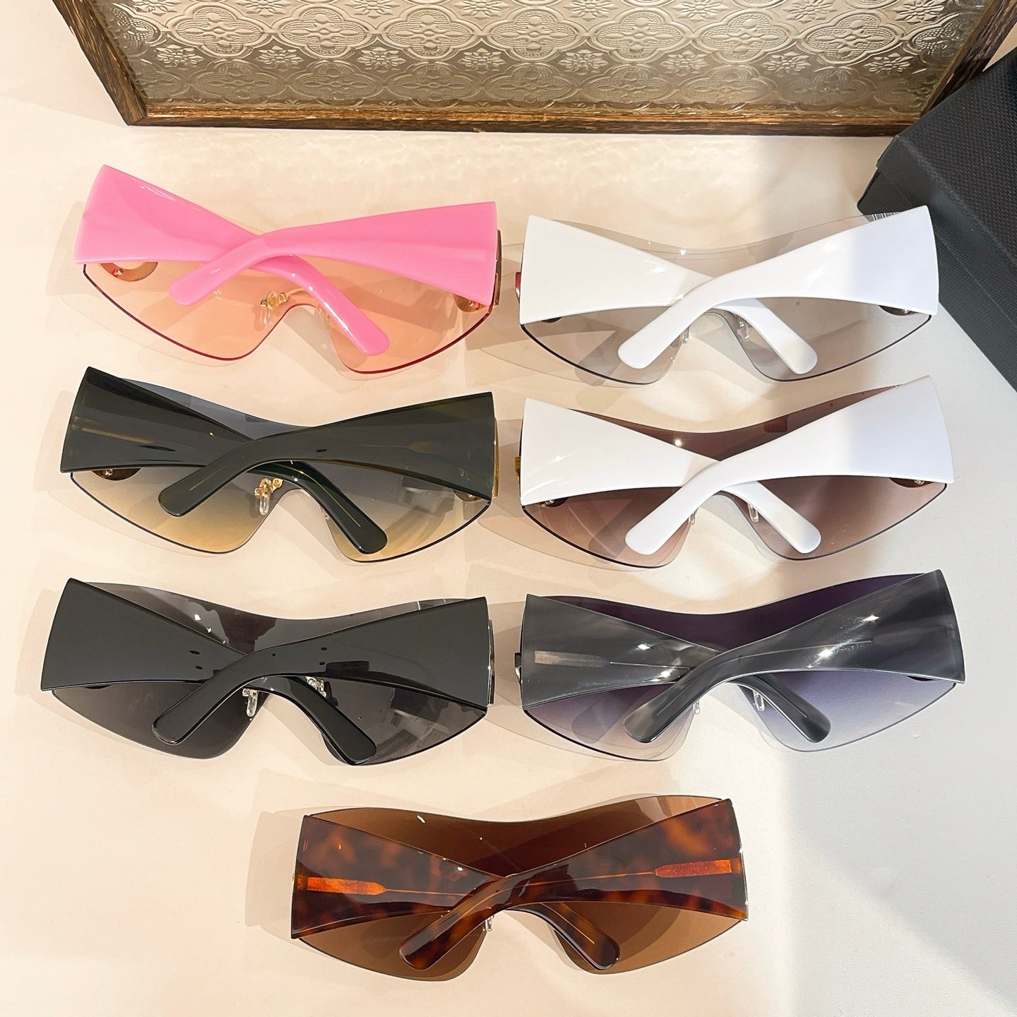 7 colors New hot HD lenses Frameless design sunglasses 2298