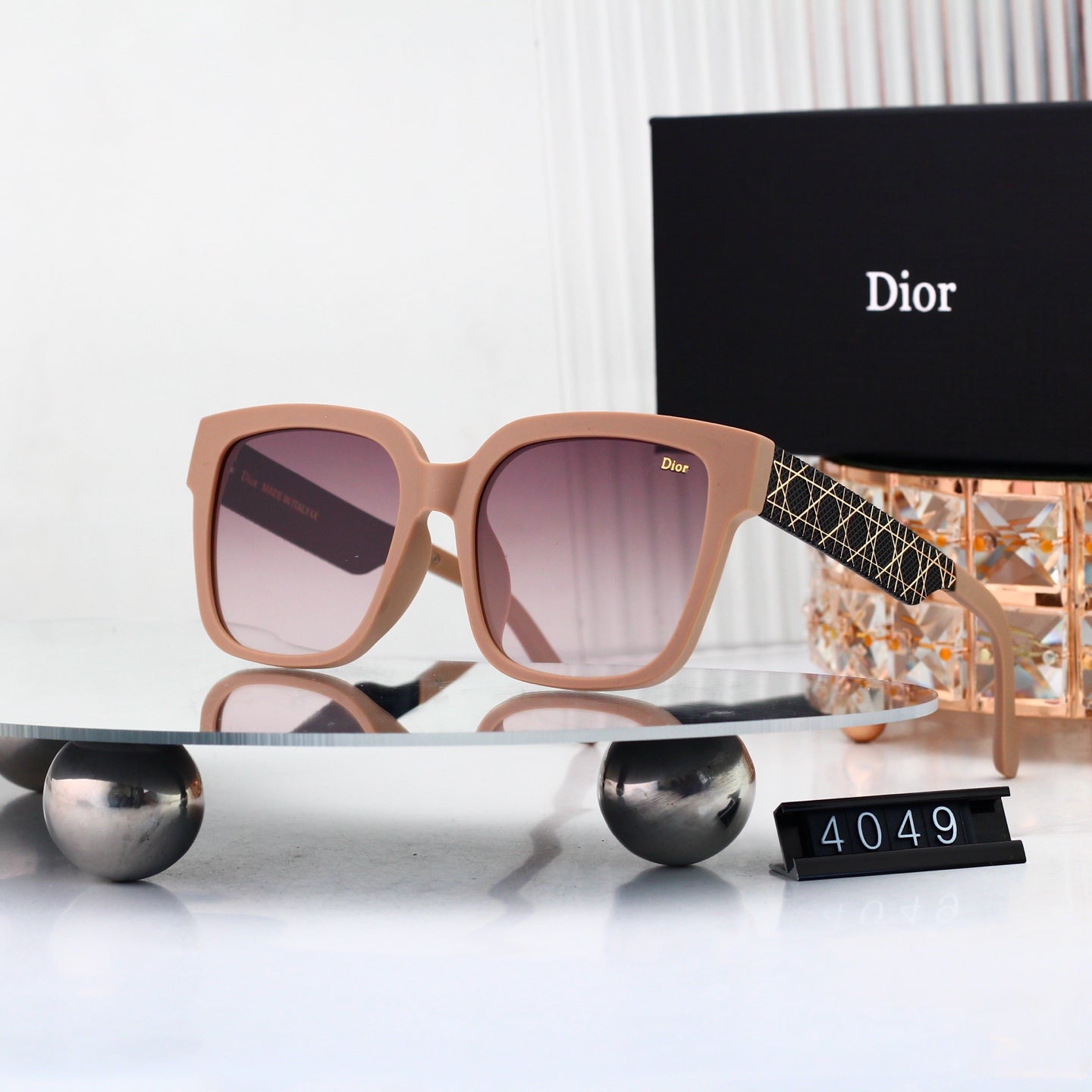 4 colors New hot HD lenses Full frame design sunglasses 4049