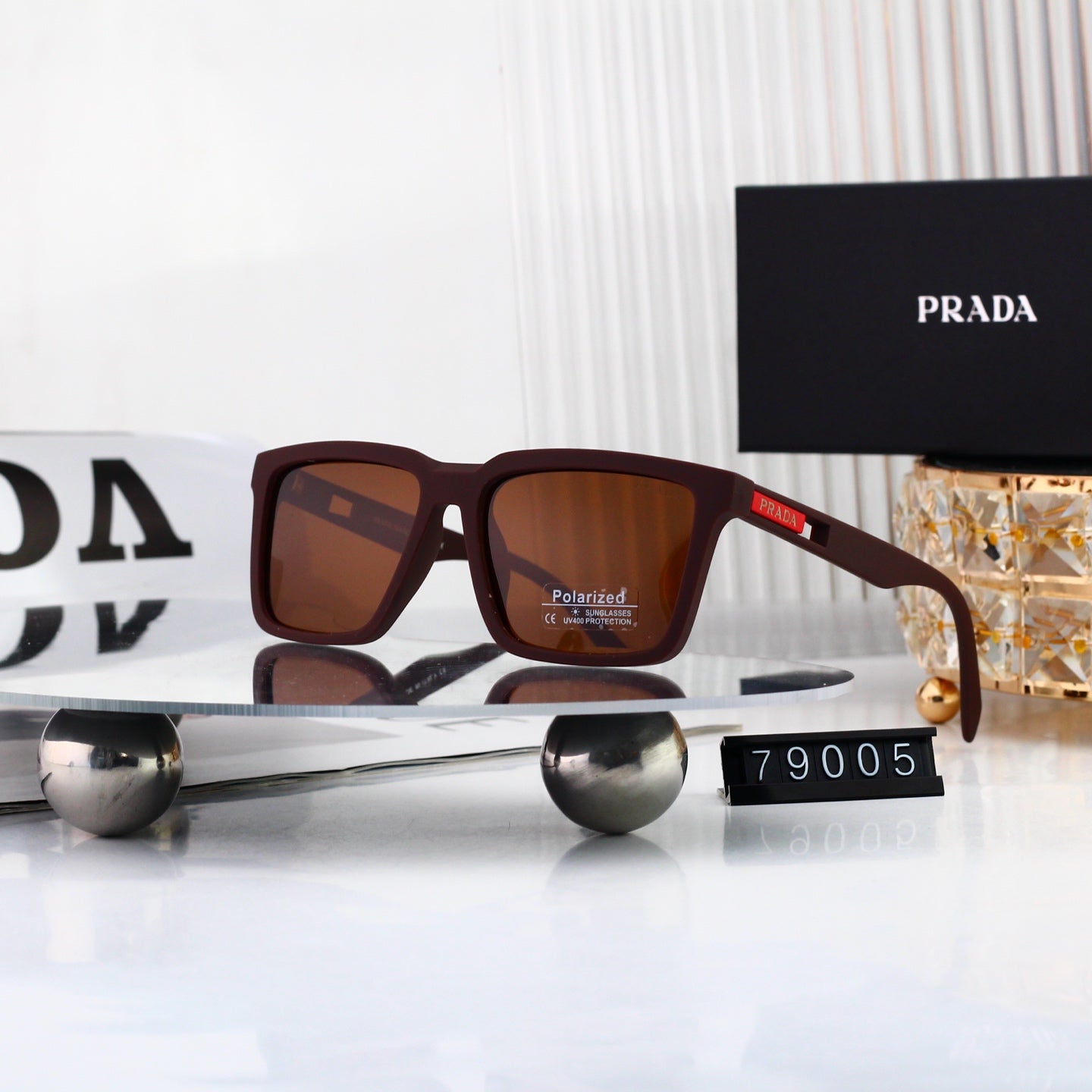 5 colors of fashionable and popular sunglasses 79005