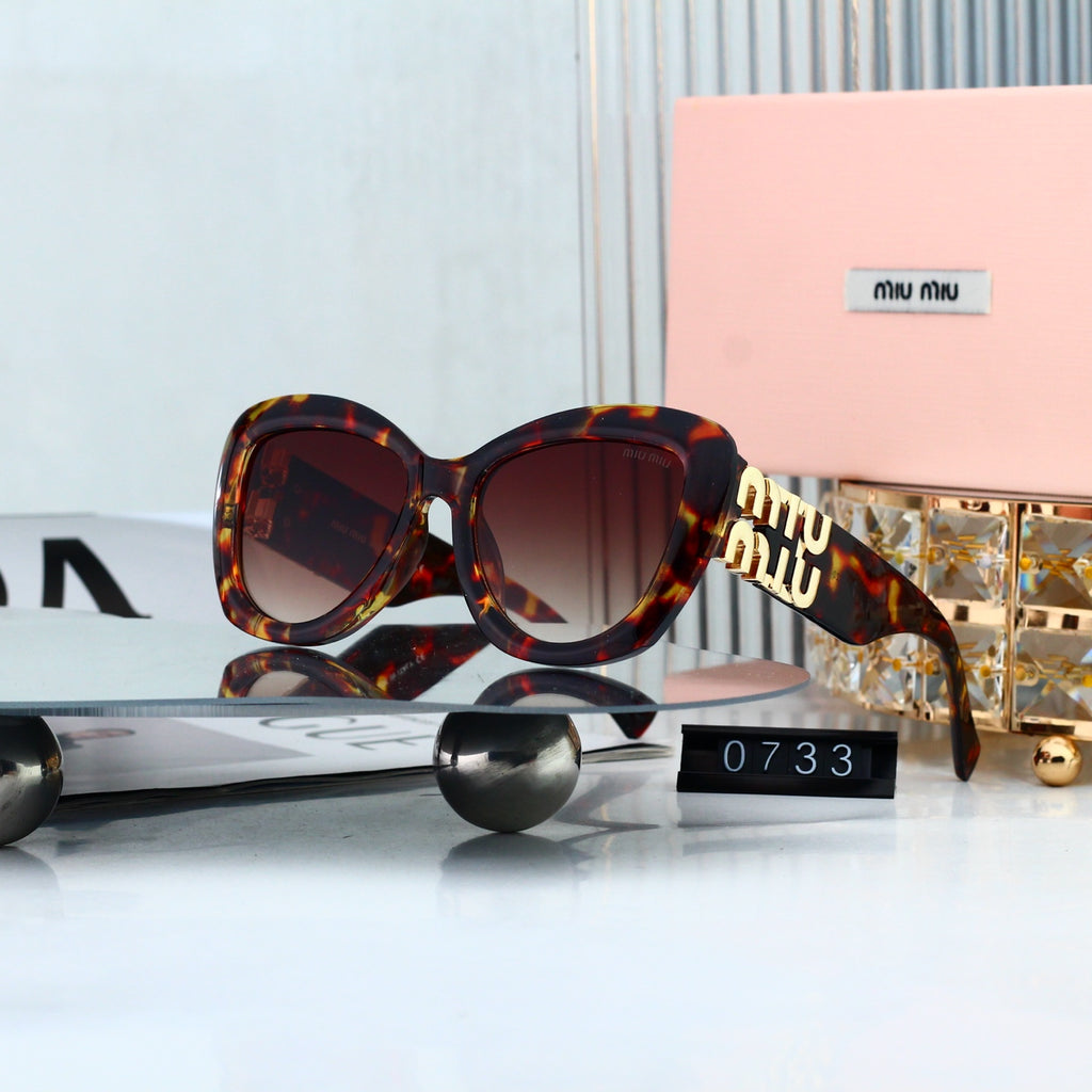 Fashion hot 7 color sunglasses 0733