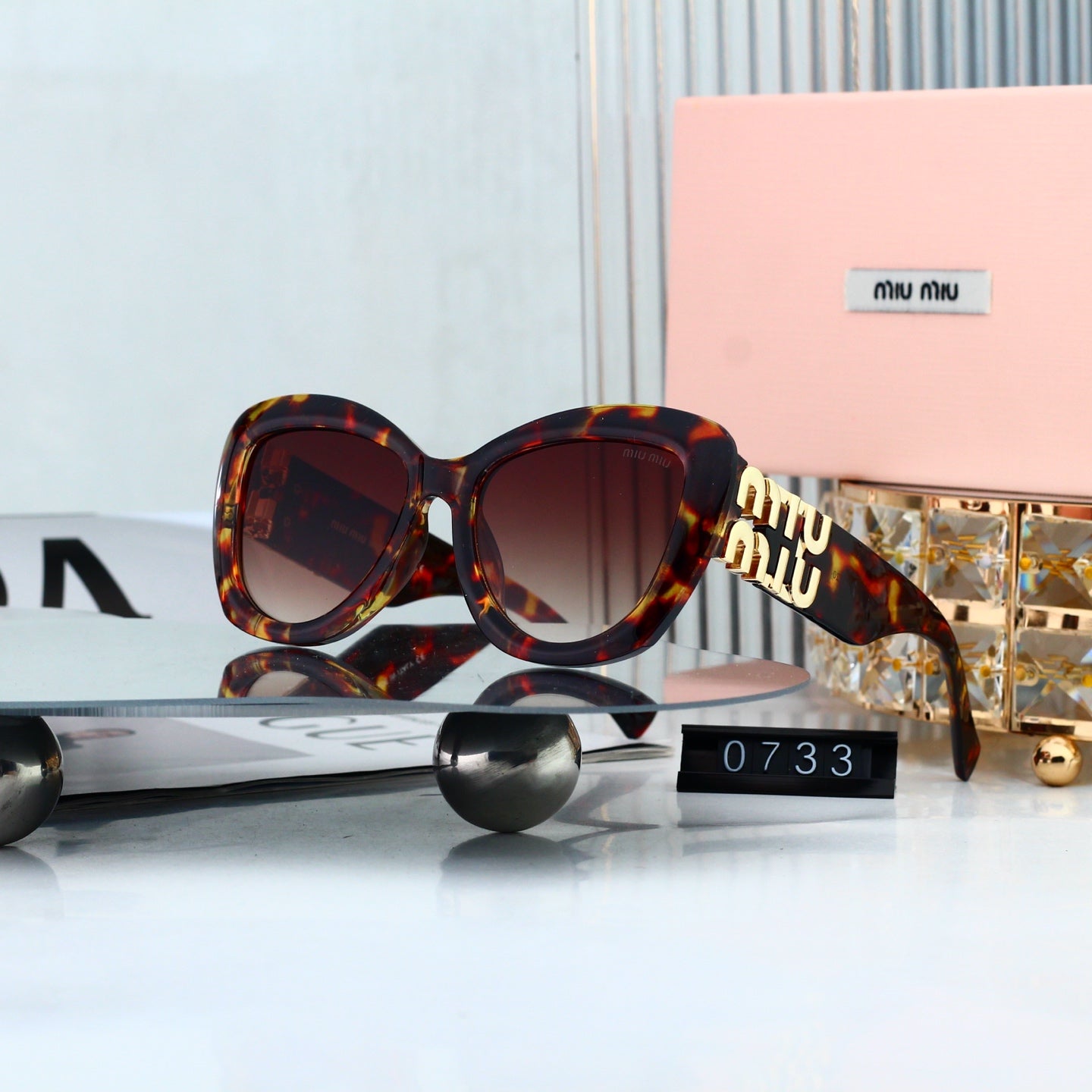 Fashion hot 7 color sunglasses 0733